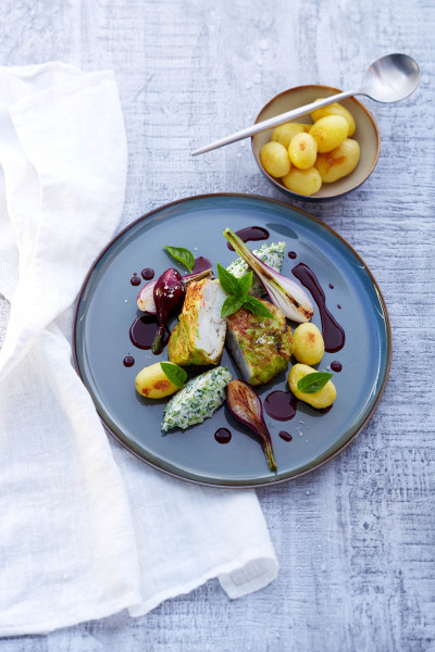 Zanderfilet im Wirsingblatt