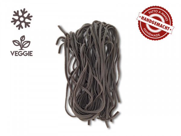 Schwarze Tagliolini (2mm) mit Ei und Sepia, 1 x 500g frische Pasta