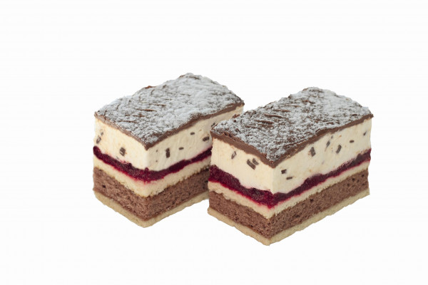 Stracciatella-Kirsch-Sahnedessert Premium Line
