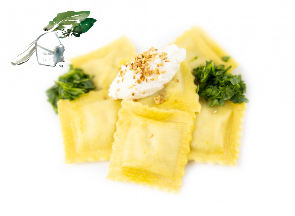 Agnolotti mit Schafsricotta & Mangold und geröstetem Sesam, 8 x 500g frische Pasta