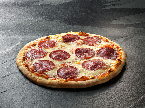 Holzofenpizza Salami