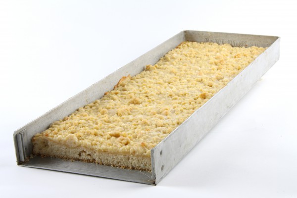 Streusel-Blechkuchen, geschnitten