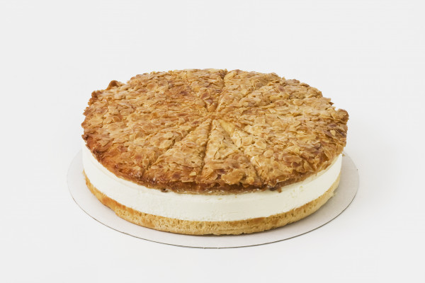 Mandel-Bienenstich-Torte