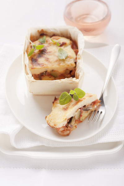 Moussaka vegetarisch im Holzbackkörbchen