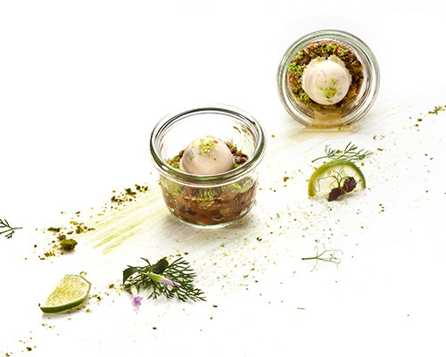 Linsen mit Räucherforelle im Weckglas
