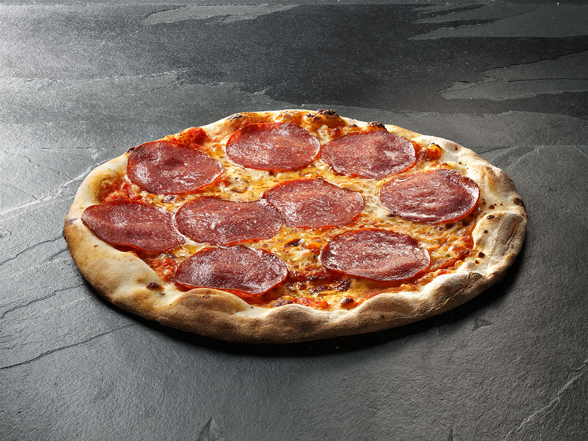 Original Italienische Steinofenpizza Salami Gastrofair