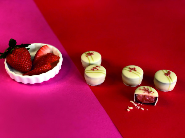 Erdbeer-Rhabarber-Trüffel
